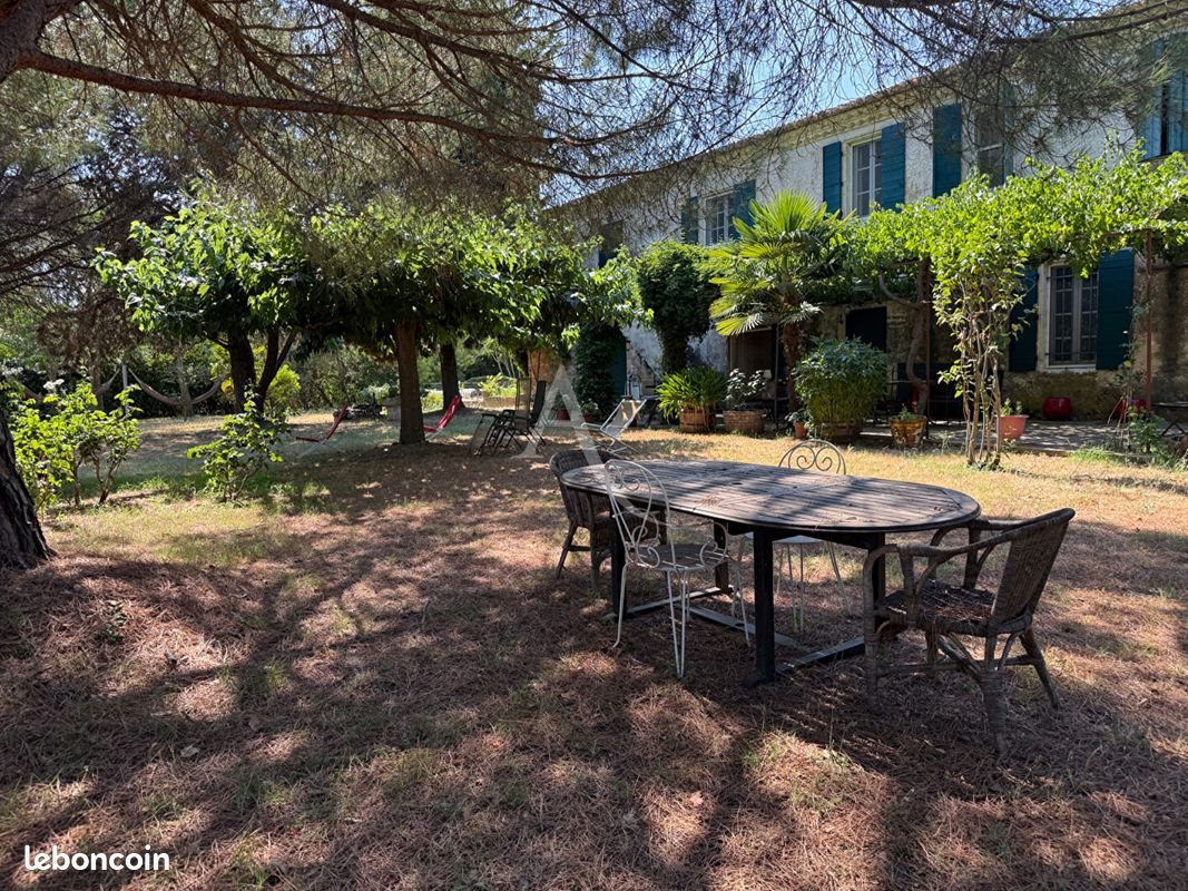 Maison à vendre, 282m², Beauvoisin
