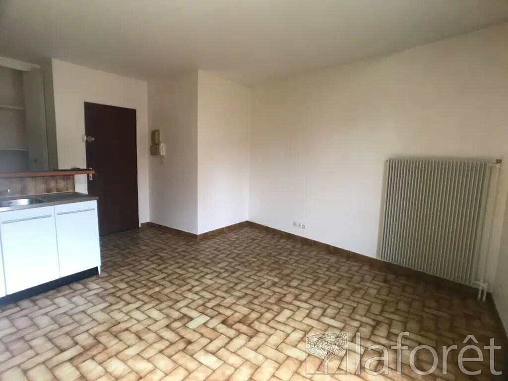 Appartement à louer, 40m², La Ferté-Alais