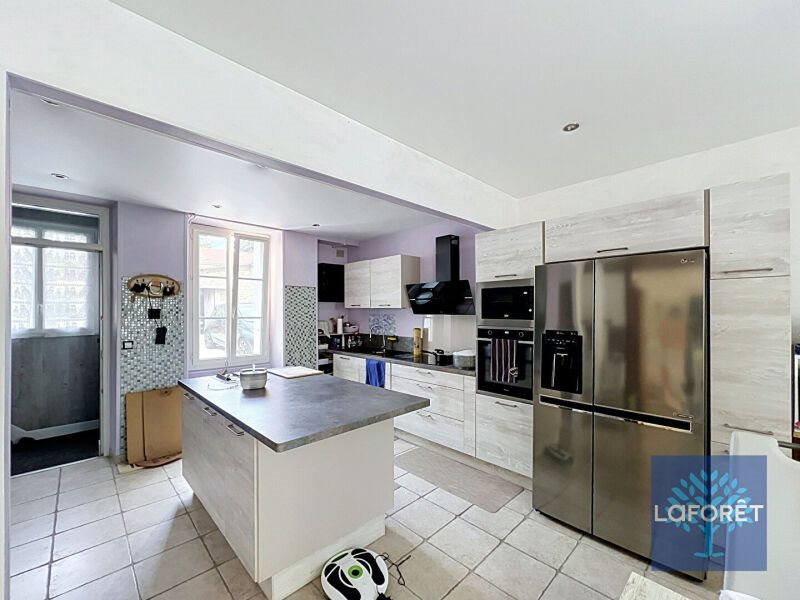 Maison à vendre, 138m², Cerny