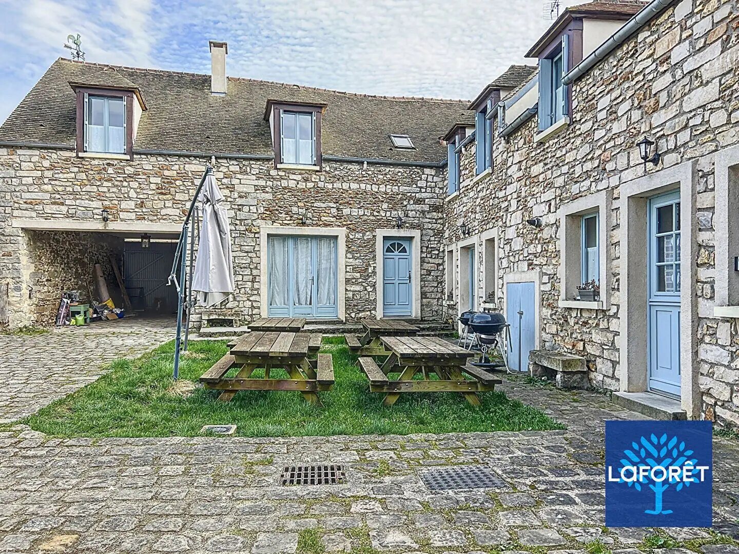 Maison à vendre, 400m², Saint-Martin-en-Bière