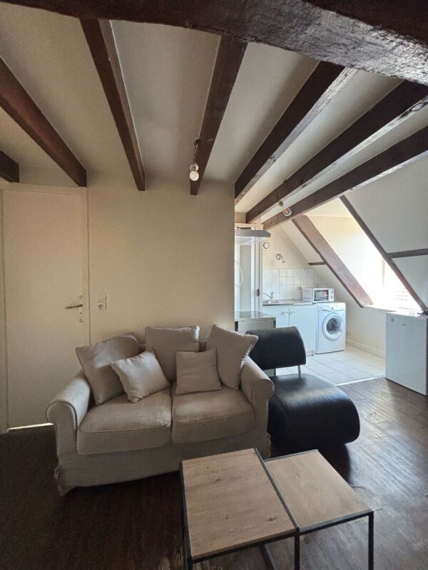 Appartement à louer, 17m², La Ferté-Alais