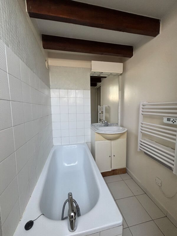 Appartement à louer, 17m², La Ferté-Alais