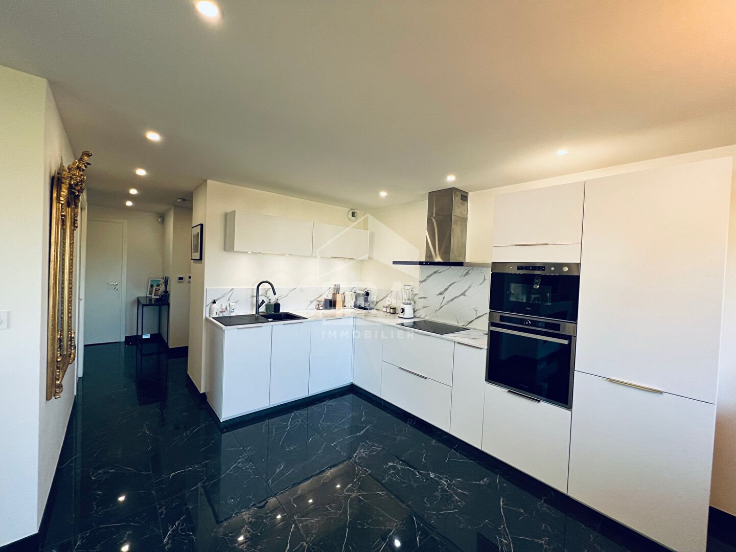 Appartement à louer, 69m², Etrembières