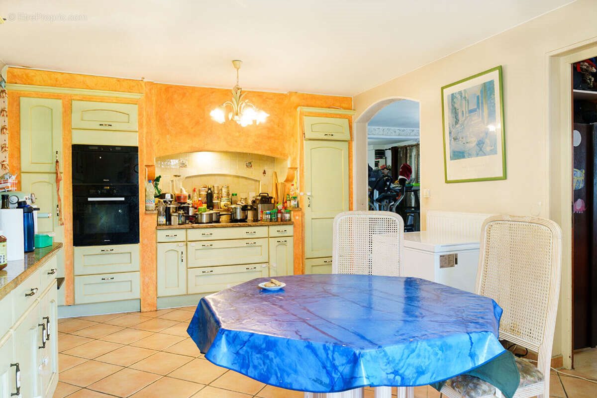 Maison à vendre, 152m², Vétraz-Monthoux