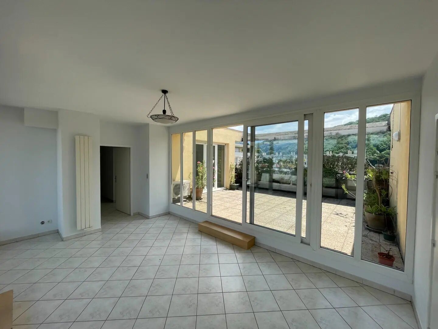 Appartement à louer, 110m², Échirolles