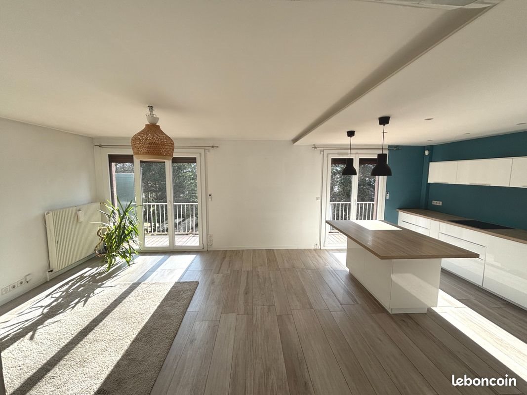 Appartement à louer, 90m², Saint-Martin-d'Hères