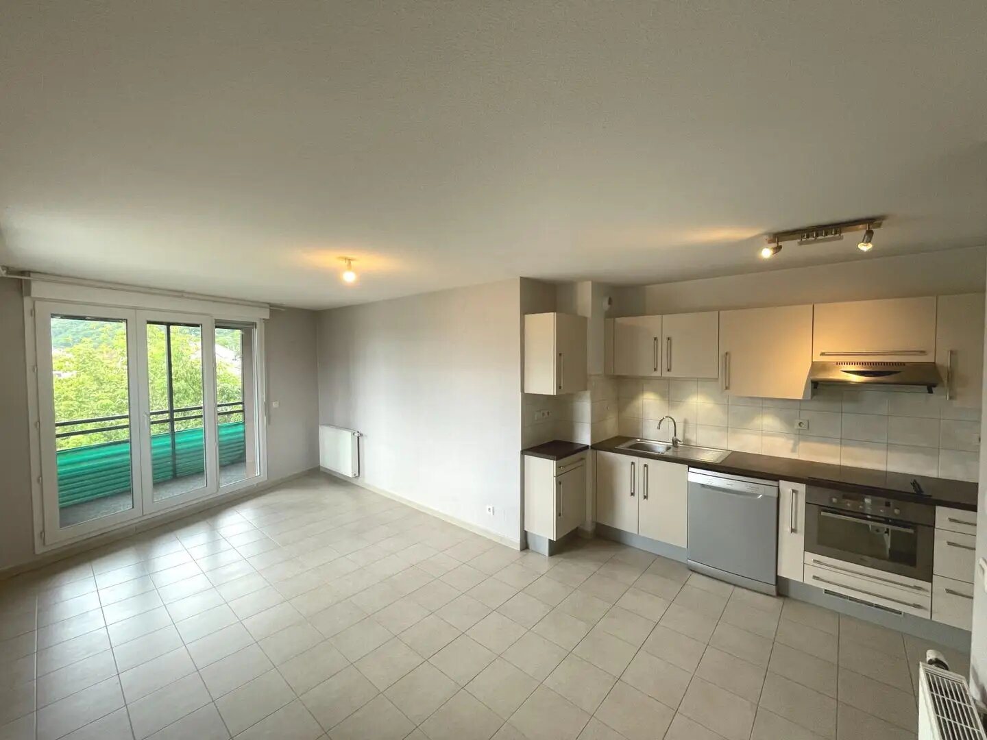 Appartement à louer, 47m², Gières