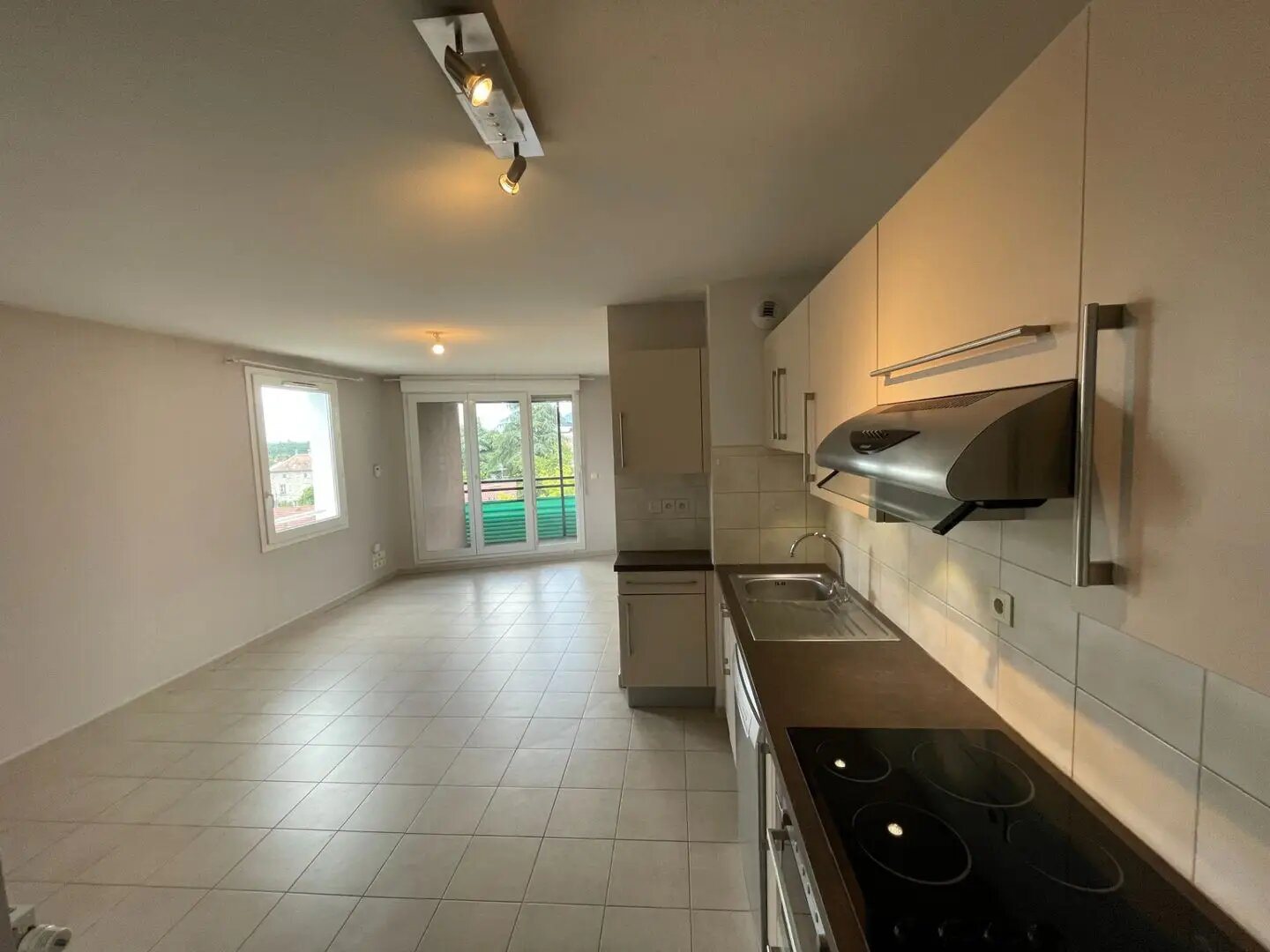 Appartement à louer, 47m², Gières