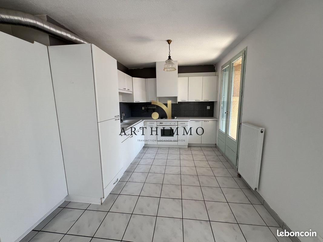 Appartement à louer, 70m², Bourg-de-Péage