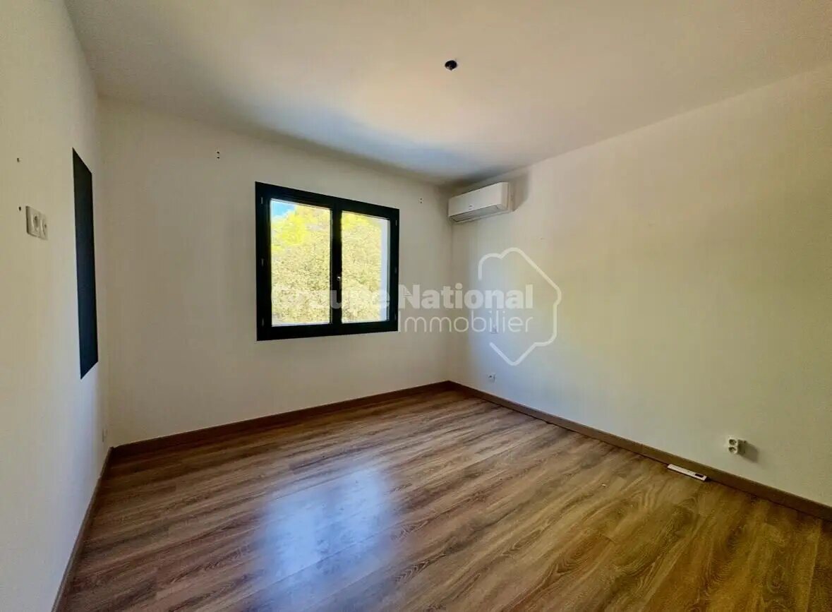Maison à vendre, 121m², Saint-Jean-de-Cornies