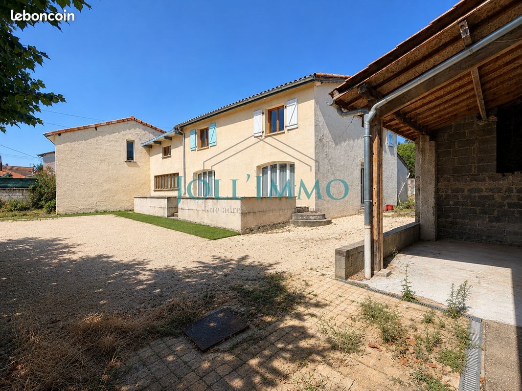Maison à vendre, 160m², Roussillon