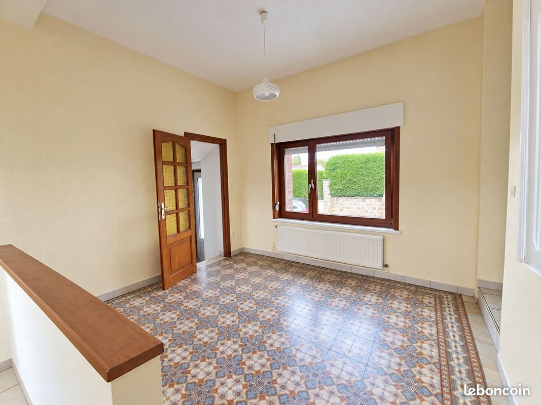 Appartement à louer, 82m², Avesnes-les-Aubert