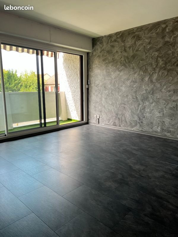 Appartement à louer, 63m², Moulins