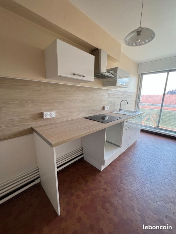 Appartement à louer, 56m², Moulins