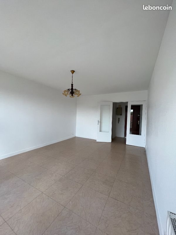 Appartement à louer, 56m², Moulins