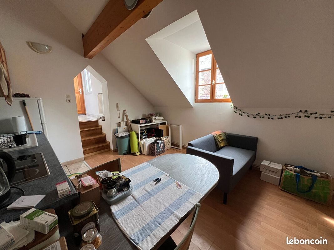 Appartement à louer, 24m², Moulins