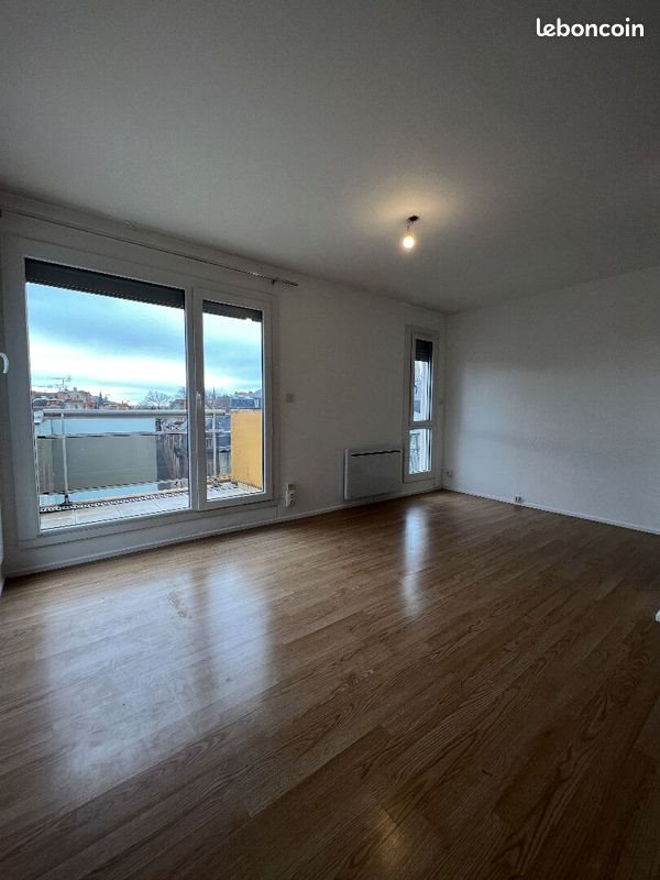 Appartement à louer, 35m², Moulins