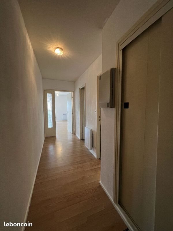 Appartement à louer, 35m², Moulins