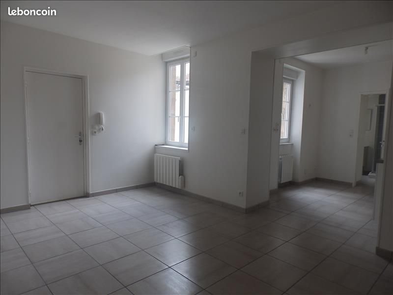 Appartement à louer, 44m², Moulins