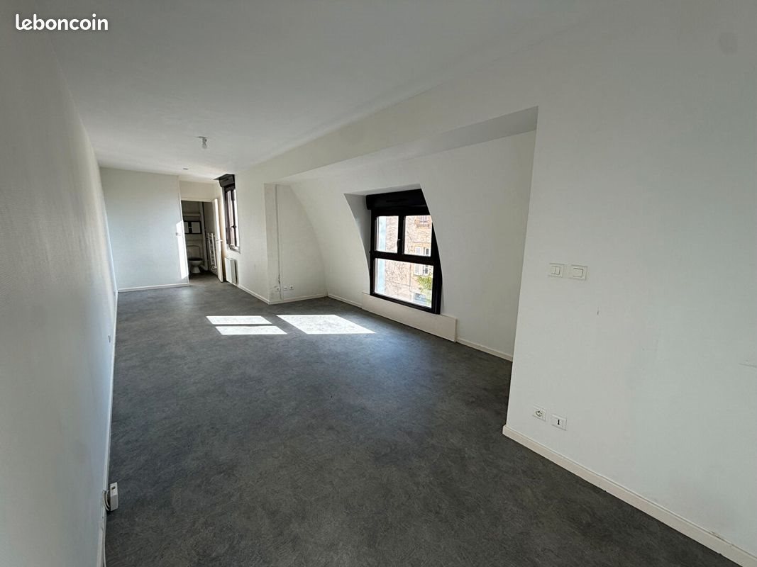 Appartement à louer, 37m², Moulins