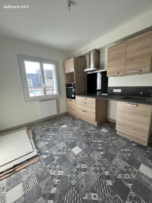 Appartement à louer, 56m², Moulins