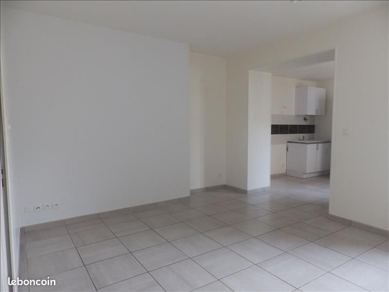 Appartement à louer, 47m², Moulins
