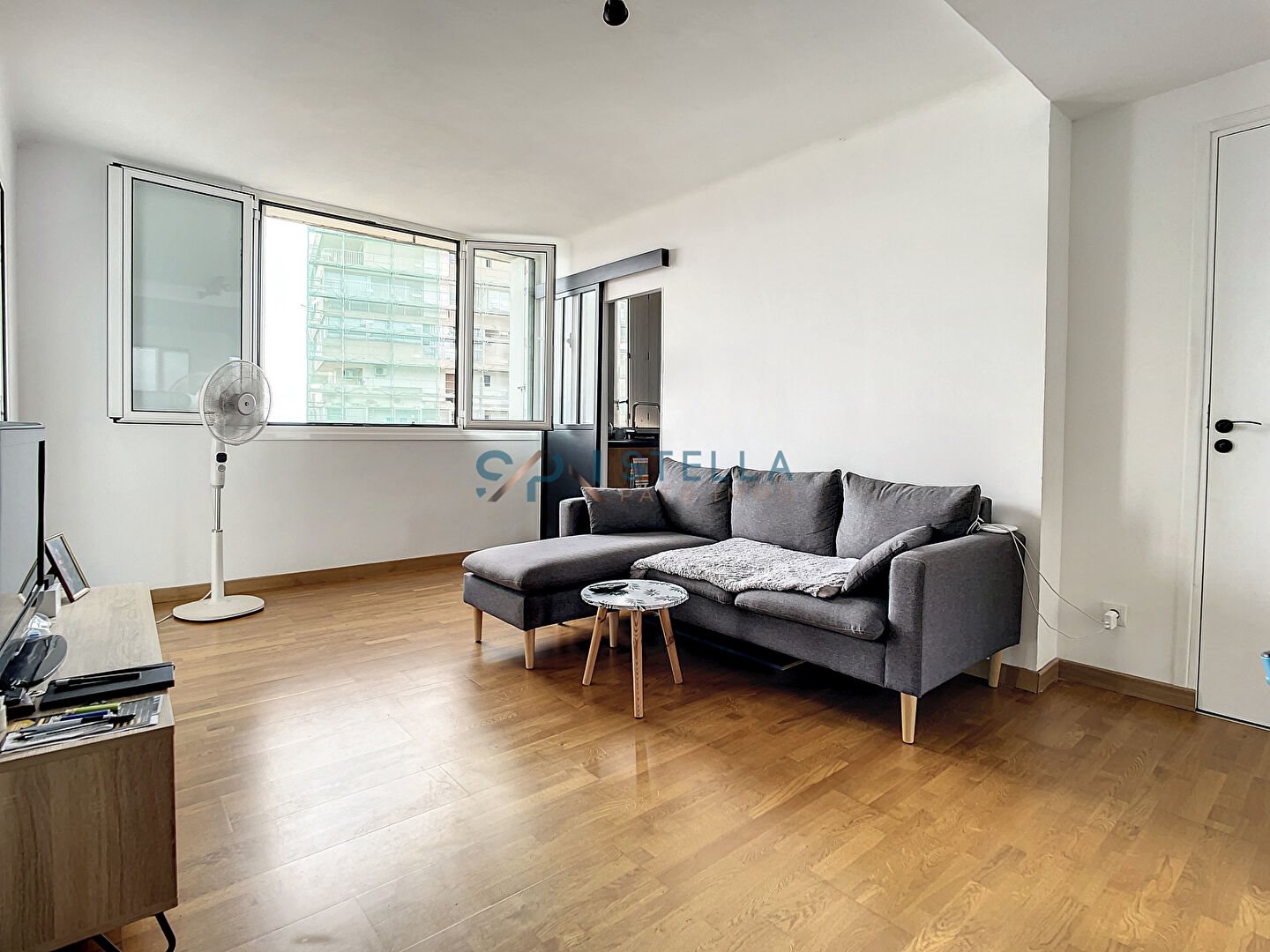 Appartement à louer, 79m², Ajaccio