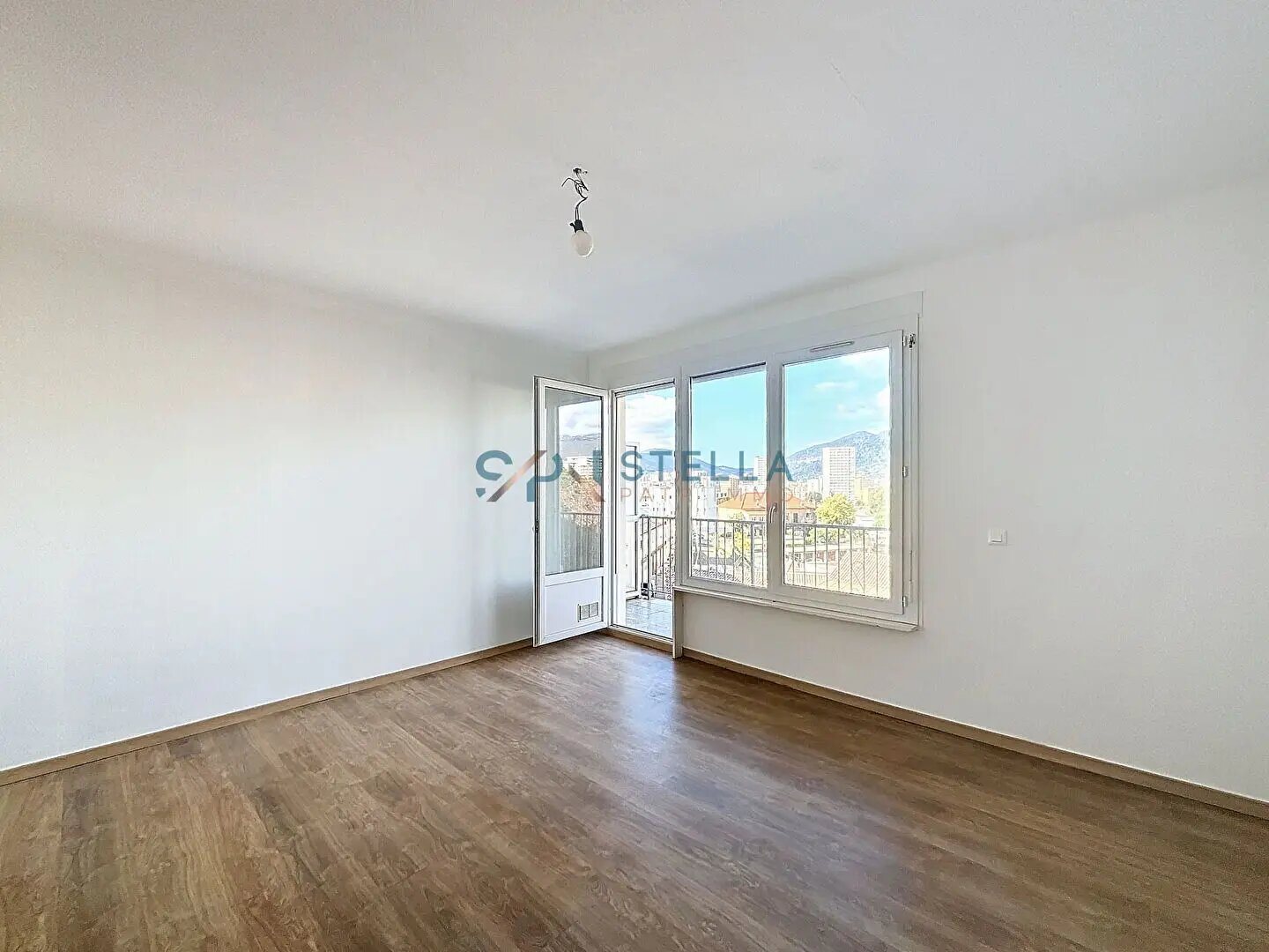 Appartement à louer, 64m², Ajaccio
