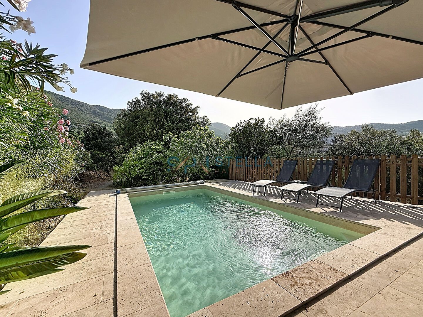 Maison à vendre, 169m², Alata