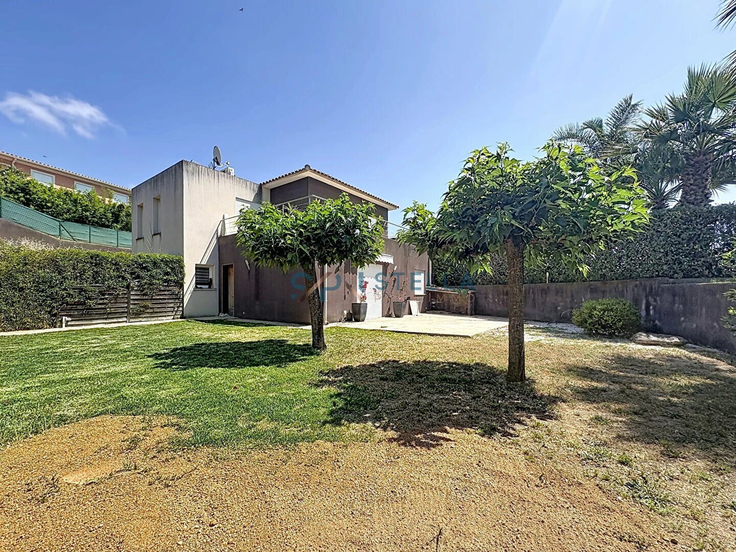 Appartement à louer, 65m², Ajaccio