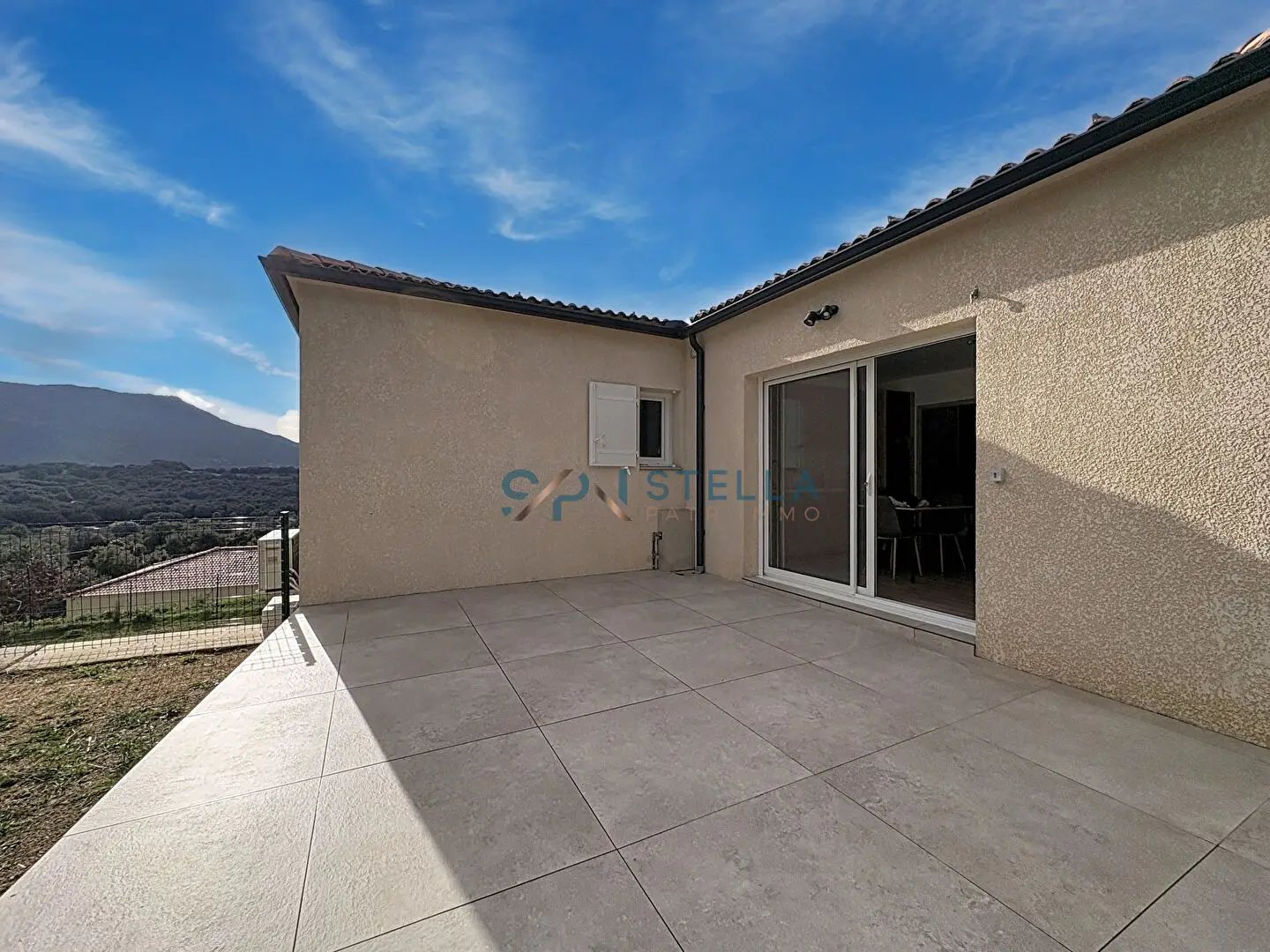 Appartement à louer, 27m², Sarrola-Carcopino