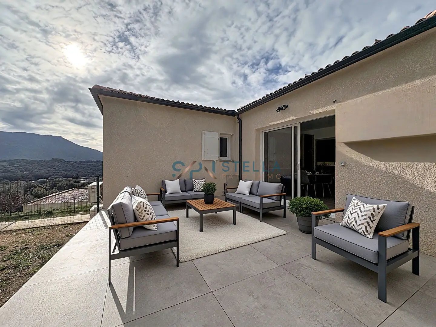 Appartement à louer, 27m², Sarrola-Carcopino
