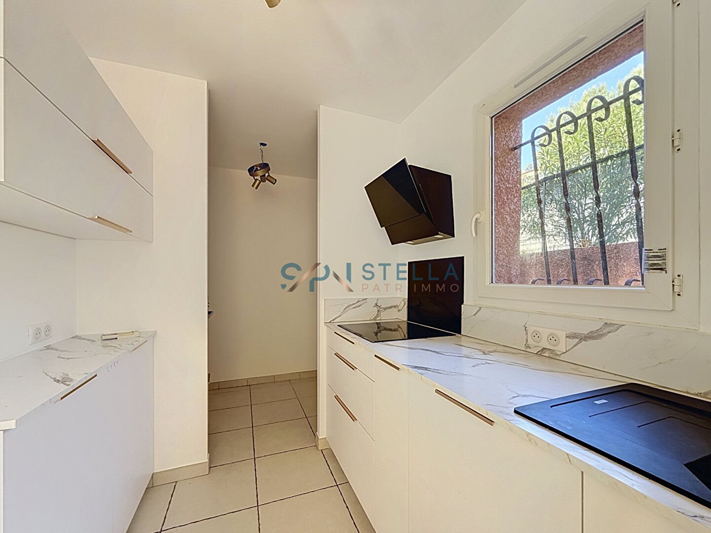 Appartement à louer, 65m², Bastelicaccia