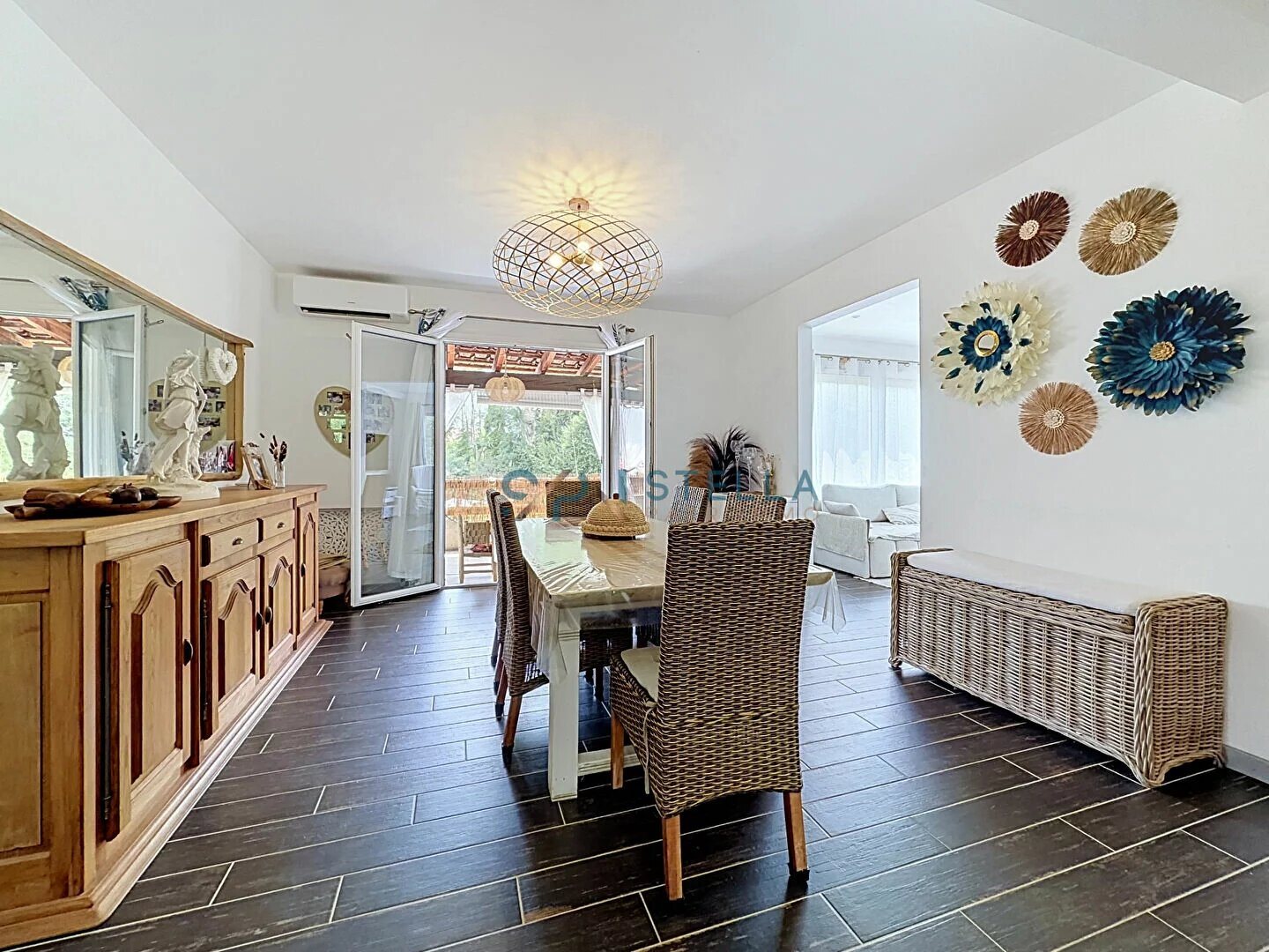 Appartement à louer, 82m², Bastelicaccia