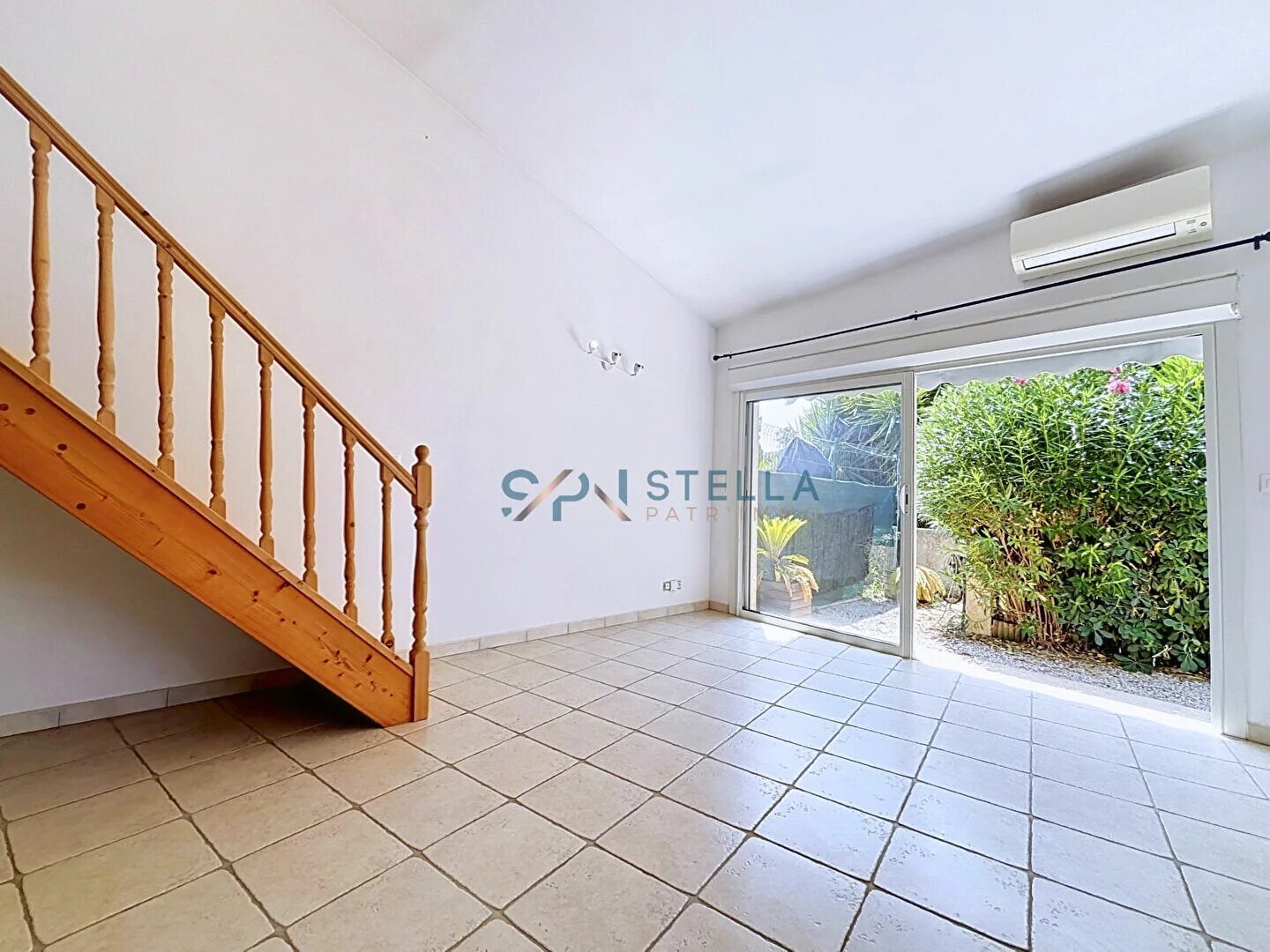 Appartement à louer, 70m², Bastelicaccia