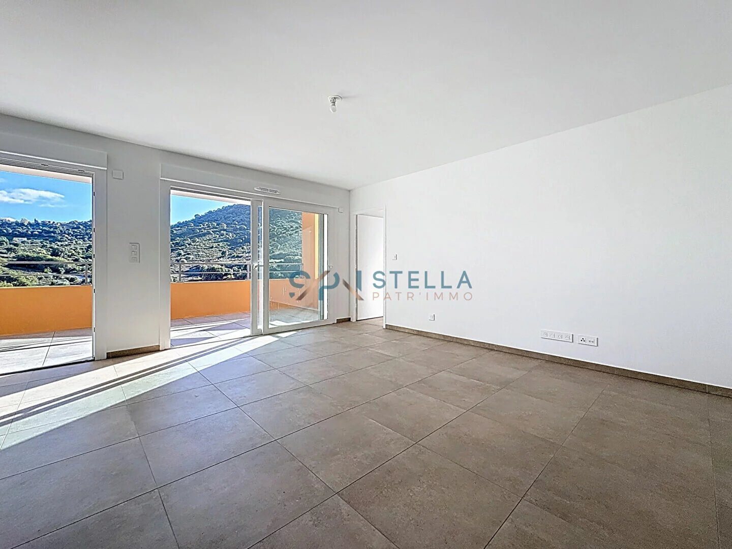 Appartement à louer, 47m², Sarrola-Carcopino