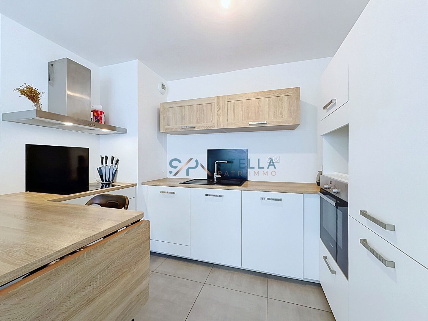 Appartement à louer, 56m², Ajaccio