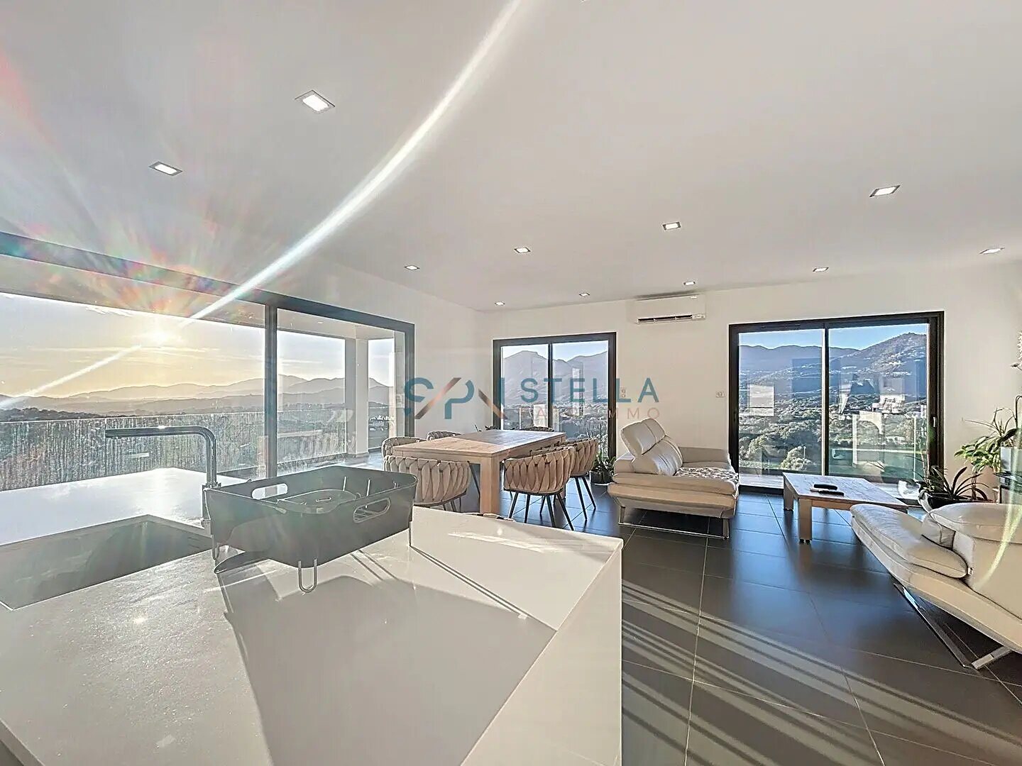 Appartement à louer, 115m², Peri