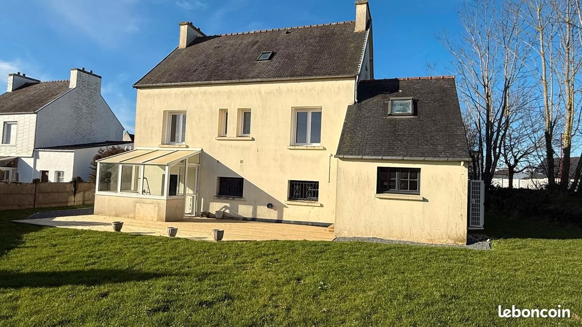 Maison à louer, 85m², Saint-Thégonnec