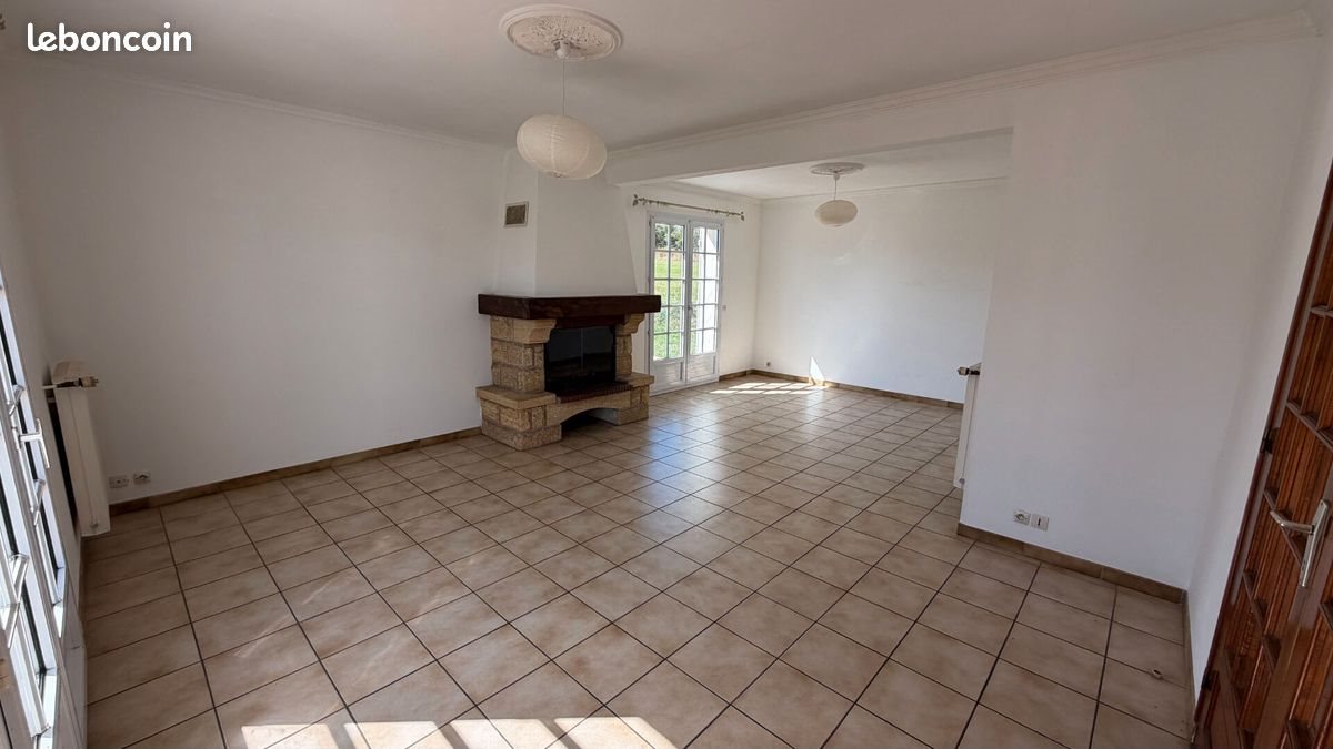Maison à louer, 114m², Saint-Martin-des-Champs