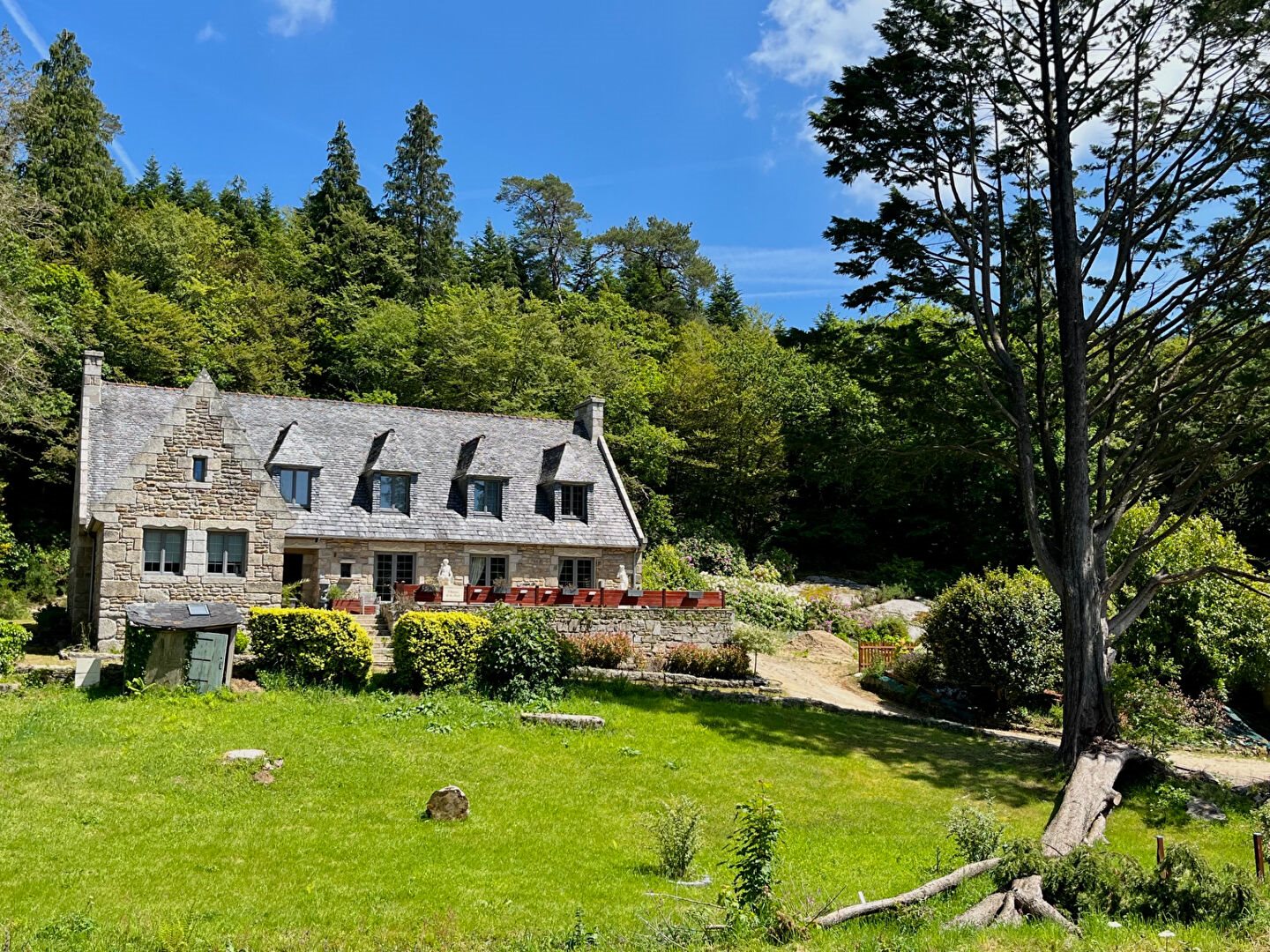 Maison à vendre, 324m², Huelgoat