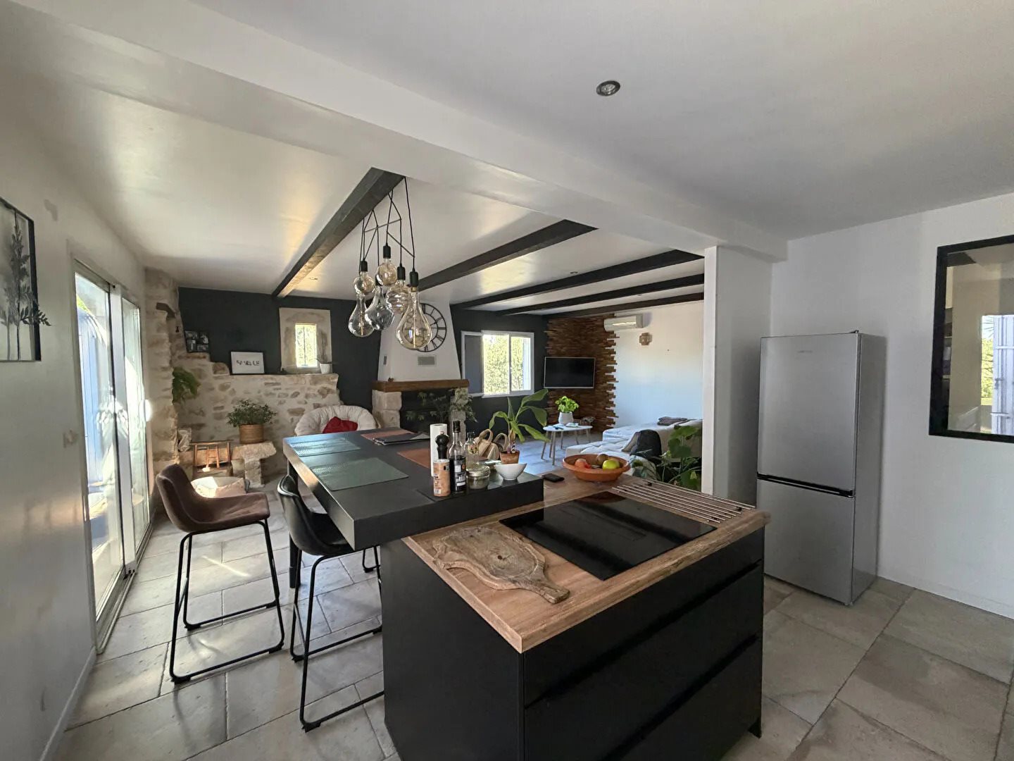 Maison à vendre, 110m², Mas-Thibert