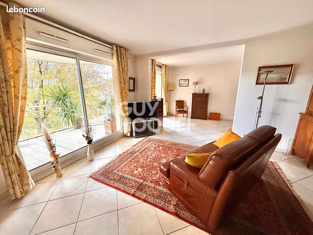 Appartement à vendre, 107m², Mérignac