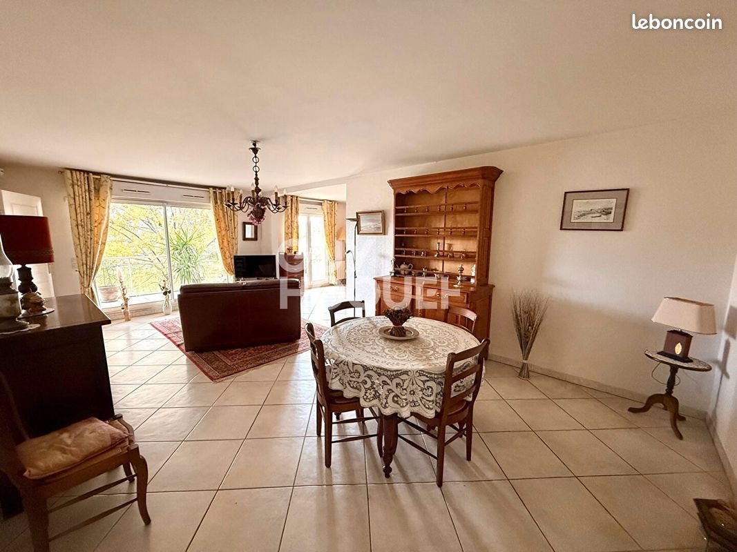 Appartement à vendre, 107m², Mérignac