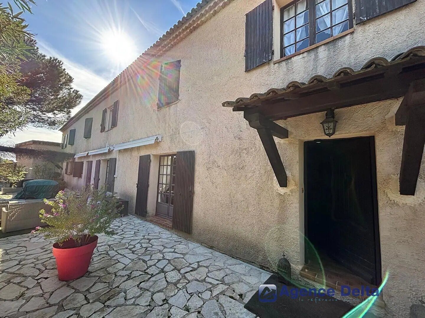 Maison à vendre, 266m², La Crau
