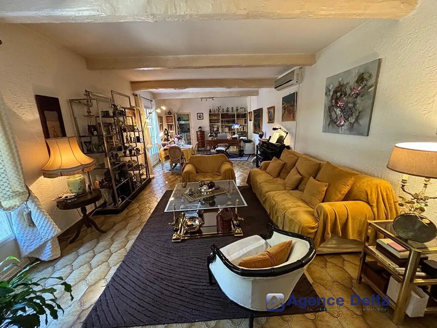 Maison à vendre, 266m², La Crau