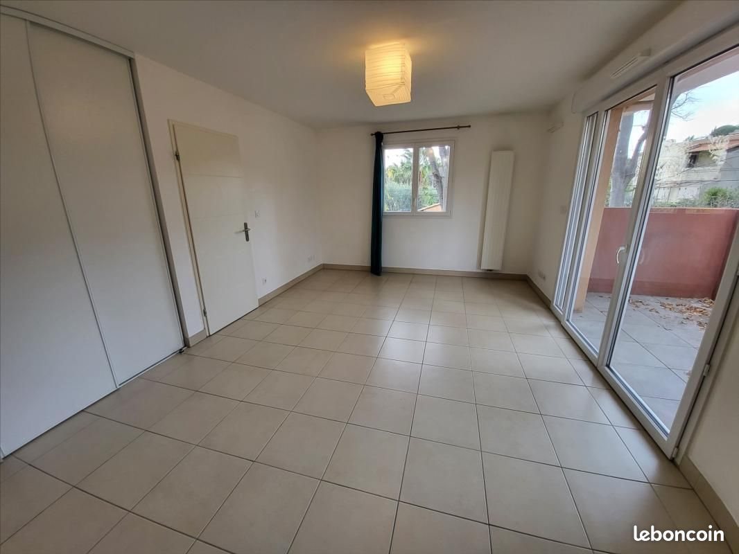Appartement à louer, 39m², Ollioules