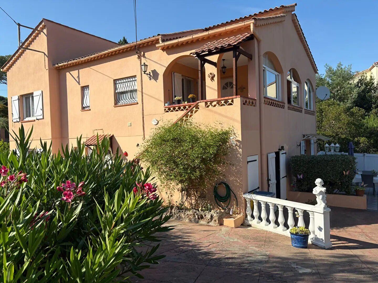 Maison à vendre, 200m², Fréjus