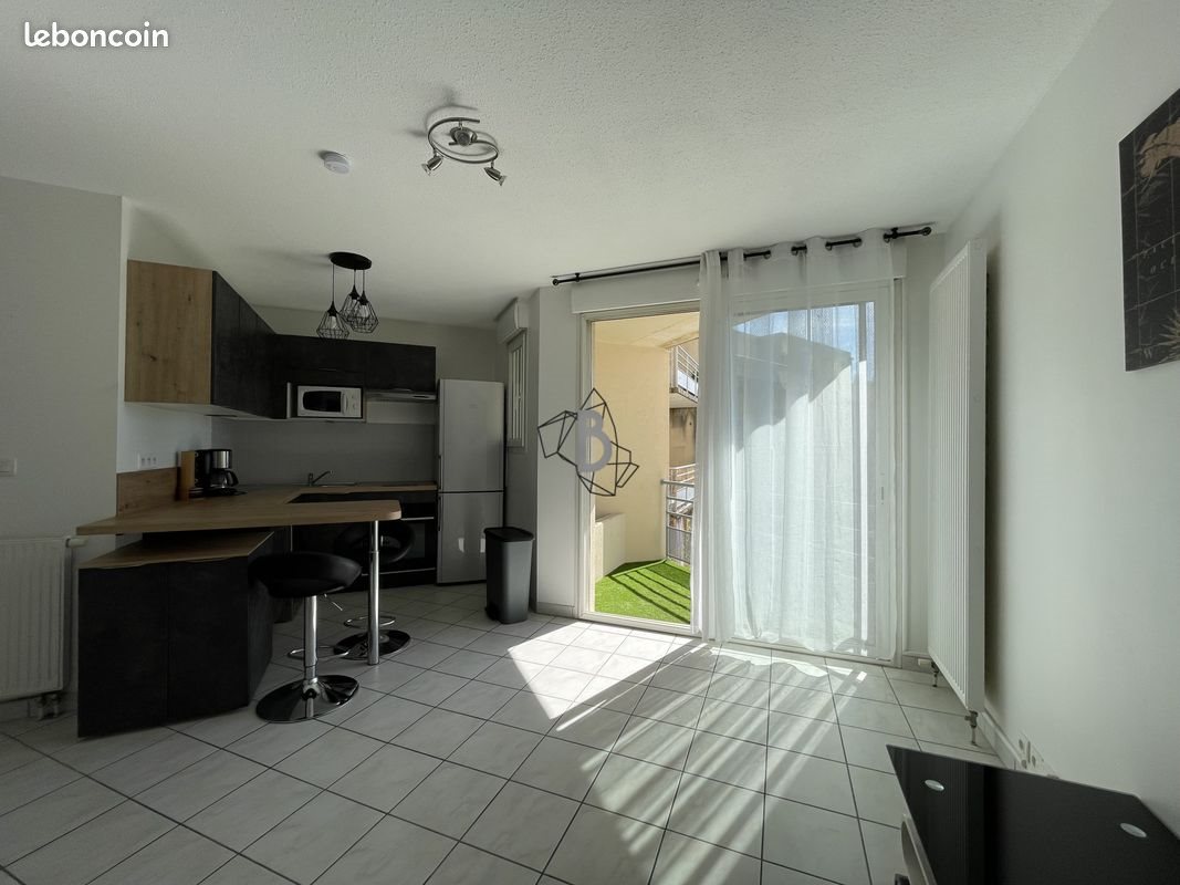 Appartement à louer, 29m², Rodez