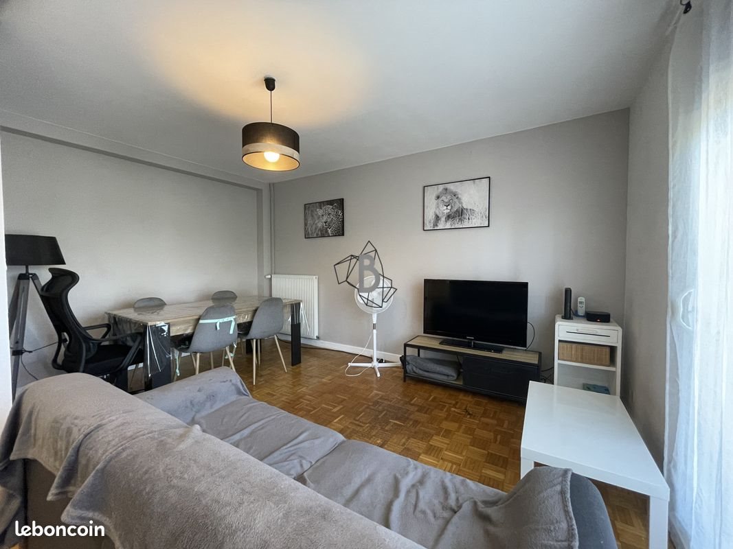 Appartement à louer, 82m², Rodez